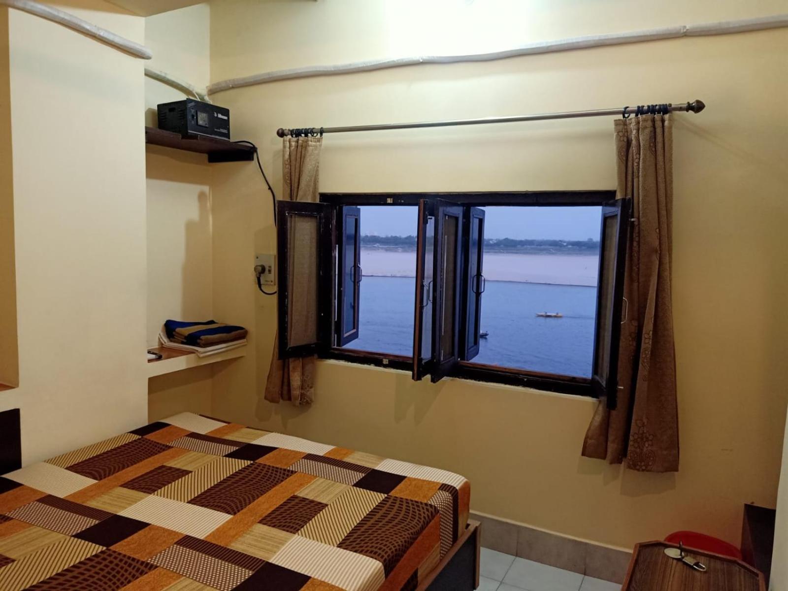 Scindhia Guest House Varanasi Ngoại thất bức ảnh
