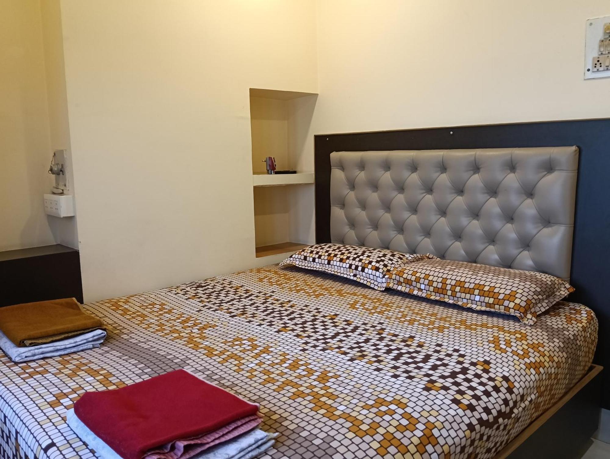 Scindhia Guest House Varanasi Ngoại thất bức ảnh